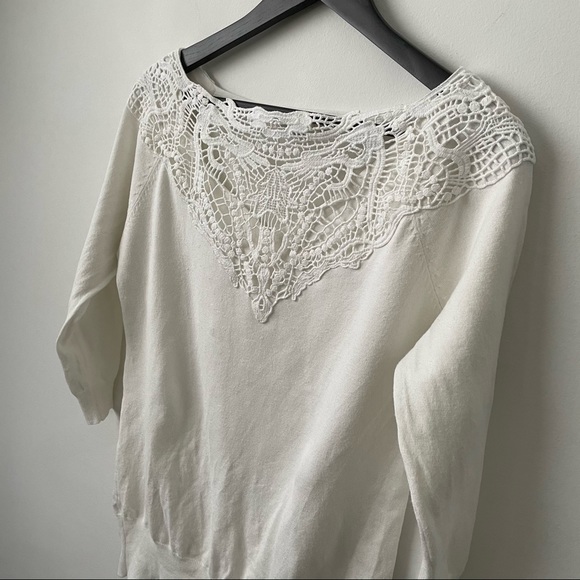 White Lace V Detail 3/4 Sleeve Boat Neck Knit Sweater - Picture 1 of 6